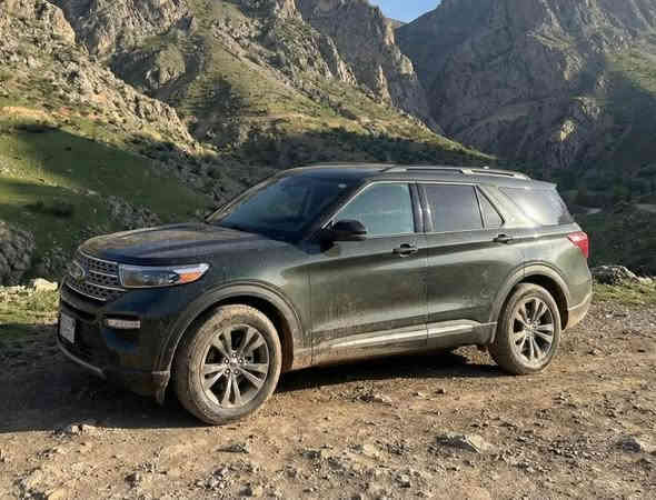 FORD -  EXPLORER - 2024 
فورد اكسبلورير ٢٠٢٤ / vip 
سعر / ٢٧٩ ورقة
لون / مميز استيراد خاص 
ماشية / ١٥ الف مايل فقط 
مواصفات/ فــول مواصفات - بدون فتحة 
* كشنات منفصل رئاصي + فور ويل + شغال + ويل كروك اسود حجم كبير + شاشة + كاميرا + رادارات + داخل ابيض و اسود + اوتو هواد و بريك بصمة + لايتات ليد و زينون + بروجكتر + تبريد مركزي + ستيرن خياطة + وضعات قيادة زكية + مرايات تنعكس اضوية ….. الخ 
* رقم اربيل 
* حادثها فقط دعامية تعتبر كلين . 
* ايرباك ستيرن و بردات راجع سيستم بلادي 
* رقم شاصي / 1FMSK8DH9RGA83140
رقم موبايل / *********** أربيل
