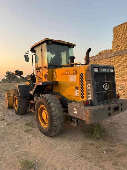 سلام عليكم للبيع شفل صيني ال جي حجم 36 حجري باب اول موديل 2012. منفيس مكينه نضيفه مكفوله كفاله عامه كير محرك اكسنات كله شرط السعر 215 وبي مجال مكان ناصريه لاستفسار ***********////***********
