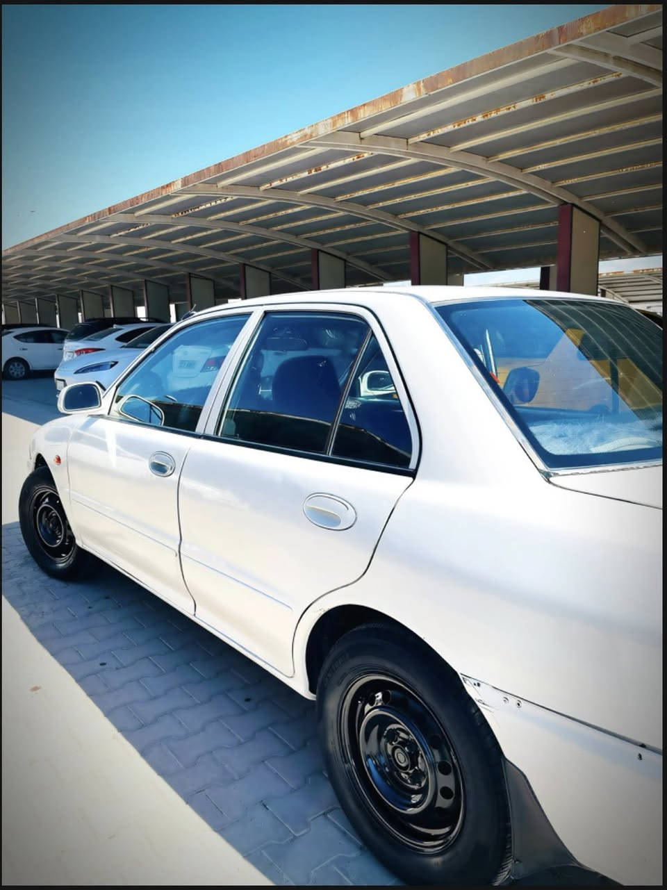 بروتون موديل ٢٠٠٢ رقم بغداد مشروع وطني
بدون صبغ بدون ضرر سنوية  جديدة سيارة باسمي 
كير و محرك بشرط 
موجود بطاقة بنزين
سعر ٣٩ ورقة وبي مجال للطيبين
رقم موبايل ***********
