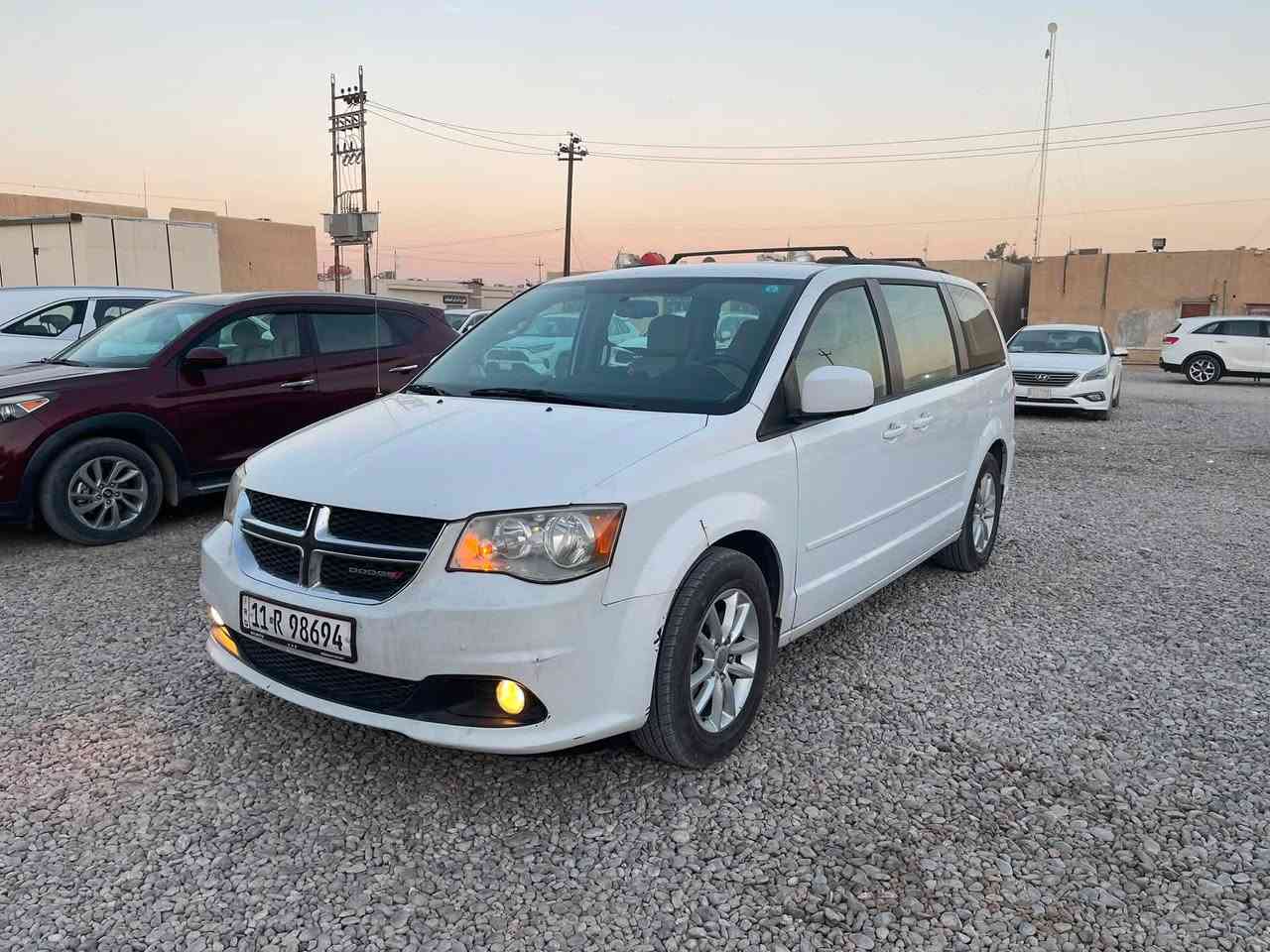 دوج كرفان 2015 sxt بغداد دولي  بسمي
تبريد 3 قطع
كشنات  بلع
داخل عسلي وكشنات بيجي
ابواب كهرباء
جنطه كهرباء
جام كهرباء
كشن السائق كهرباء
شاشة  وكامره  بلاد
جاهزه من كلشي ونظيفه جدااا
حادثها جاملغ امامي وبنيد
بيها صبغ بجم ً وجزء من الصندوك
كشرها وصفاحها  صافية  وجديده
مكينه وكير جدد
حدادية جاهزه
تايرات تخم جديد
السعر/150

***********
مكاني ديوانية
