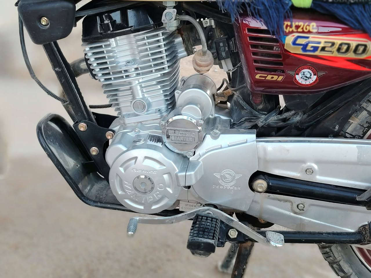 السلام عليكم دراجه للبيع موديل 25 محرك 200 دراجه مكفوله من كلشي برغي ما ناقصها مكان جلولاء السعر (800)وبي مجال الشراي يتصل ‏‪***********‬‏📲📞
