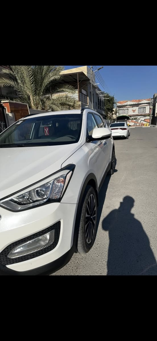 سنتافي 2015 خليجي
سيارة بسمي تحويل مباشر 
قطعه وحدة بيهه صبغ المدكر الخلفي فقط 
بيع فقط بدون مراوس 
السعر 165 ماشيه 89 كيلوو
الشراي يتصل ***********
