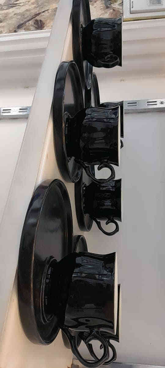 فناجين او كوابة خاص لضيوف دزاين حديثة السيت متكون من ٦قطع سعر السيت ١٣ ألف. محل البركه للفرفوري سامراء دوانم المعمل شارع المكاتب قرب جامع الحمزة مقابل ماركت مروان يوجد توصيل داخل سامراء ٢٠٠٠ وخارج سامراء ٥٠٠٠ رقم الهاتف ***********
