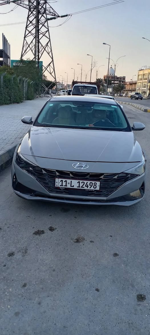 سلام عليكم 
النترا2022 رقم بغداد بسمي كير عادي حادث أمريكا جاملق خلفي بيه ضربه أمامي سعر 130 بيه مجال بسيط لاشراي ***********
☆
علمأ سياره كير عادي 7نمر مع بك
