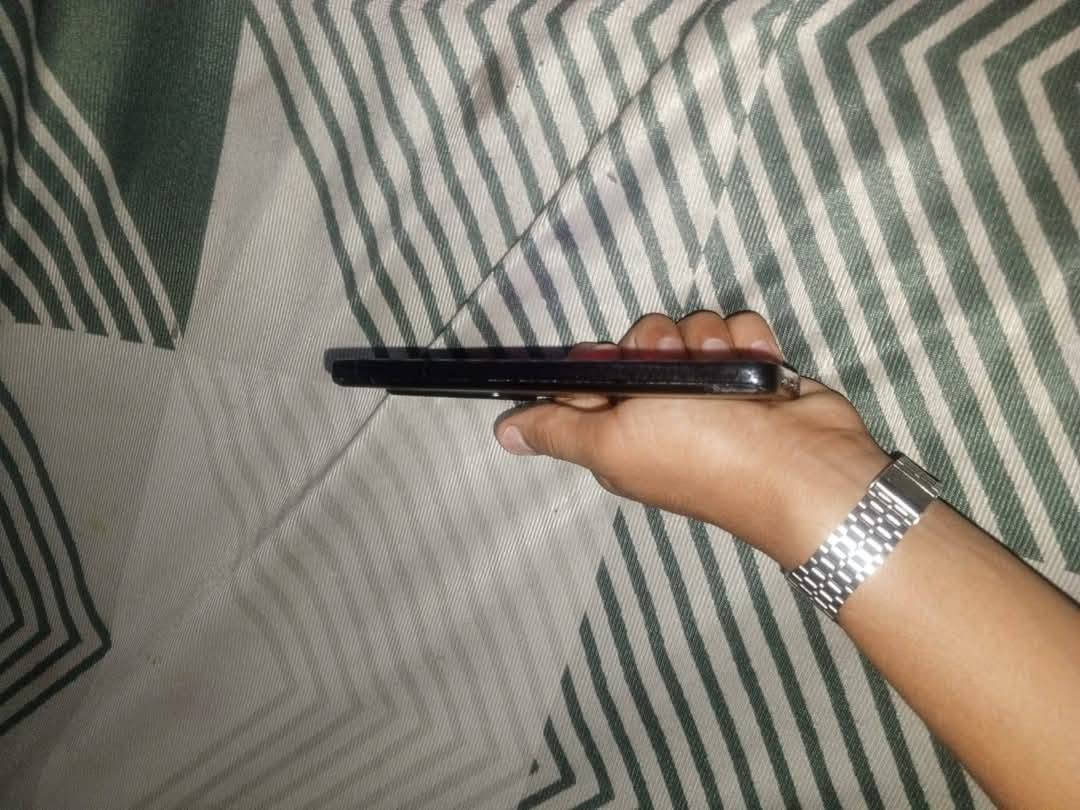 جديد فقط كسر  مبدل شاشه بل ضهر ذاكرته128 عشوائيه 12
مراوس او بيع
مكاني مدينه الزعفرانيه


**إذا كنت صاحب هذا الإعلان وتريد حذفه لأي سبب، رجاءا أرسل رسالة إلى الدعم الفني**