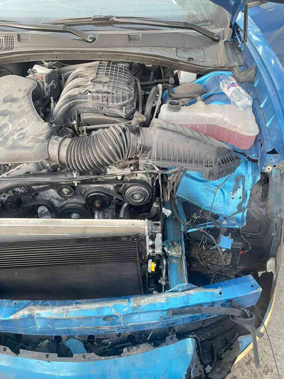 السلام عليكم 
دوج جارجر 2023GT
ضراره كلش حلو تبديل بنيد فقط بدون دواخل 
مواصفات GT
مرقم جديد بغداد بسمي
ماشيه 36 بعدهي جديده السيارة 
السعر272 
مكاني جزيرة بغداد السياحية
***********
