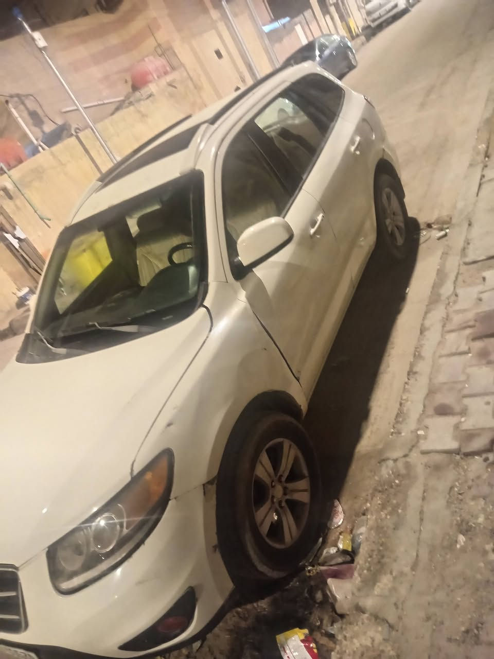 سلام عليكم سنتافيا ٢٠١٢اداوت سير مكينة حدادة تايرات خير من الله السيارة متومة طبق لاصل علما ان مكينة السيارة بانزين سعر ٤٢وبيهة مجال لاستفار لاتصال ع الرقم ***********
