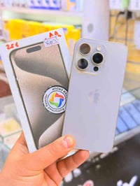 16 برو ماكس  لون تيتانيوم   ذاكره 256   بطاريه 100   ضمان سنتين شرق او...