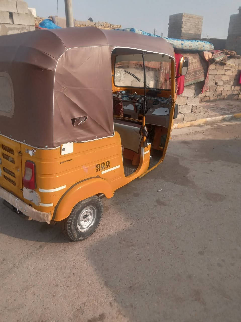 سلام عليكم تكتك لبيع 2019تكتك شهر١٢ جاهزه الف دينار ماذب عليه تكتك جاهزه تخم تاير جبلي دوشمهه ستداد لايتت زنون كهربايان كله شغاله سعره خمس ملاين بيه مجال وكيله شاكر ابو مجر أوراق مكاني مجر كبير شراي ينتصل***********
