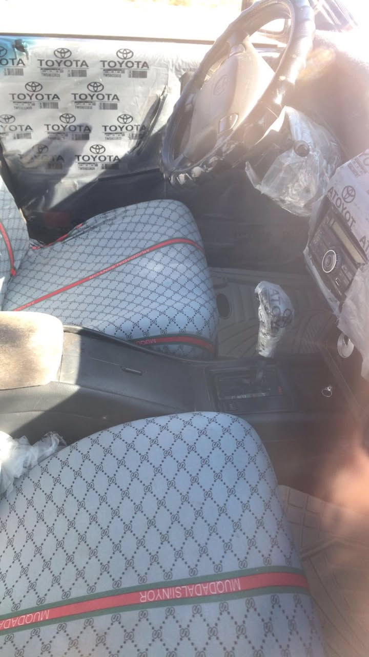 سلام عليكم شباب كراون ارنب محور للبيع موديل 1995 لون اسود مكينه 2500 ديلكو نظيفه جدا كير خير من الله رقم اربيل دولي سنويه لل27 شرط التحويل مكفوله كص ونقل جثه وعيب شرعي واصوليات بيها مكانات صبغ والدعاميات صبغ جماليه السعر 48 وبيها مجال بسيط العنوان صلاح الدين بلد *********** للاستفسار اكثر تفضلو خاص مفتوح وشكرا
