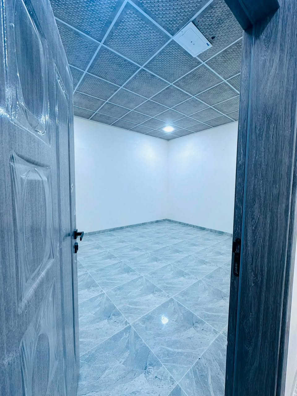 السلام عليكم
بيت للبيع 100 متر 💜💜

في الكندي الثانية (خدمات كاملة ماء كهرب تبليط) 

بيت زيرو غير مسكون بناء جديد واجهة 6 وربع

 

السعر 68

للاتصال ‭***********‬

***********
