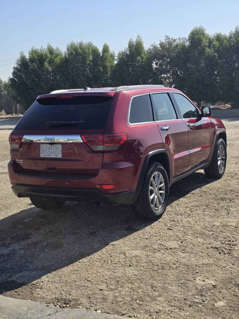 جيب وارد امريكي
موديل ١٢ فول عدا الفتحه كلين داخله بالعراق بيه صبغ بنيد وجاملغ اثر شخوط بدون دواخل سياره جديده وجاهزه بيه منضومة غاز انسه اصراف تخم تاير حداديه جدد مكينه جديده ممفتوحه بلاد كهربائيات جدد 
عنواني ديوانيه 
السعر ١٥٠
للاتصال ***********
