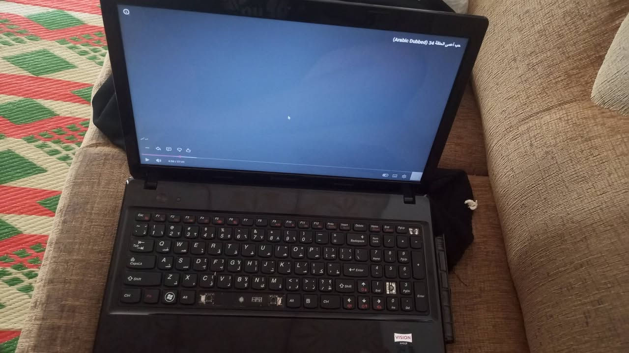 لبيع او مراوس شعندك نزل كذالك عندي موبايل ثنينهن مراوس معه جهاز زين كذالك عندي فرق
*نظام التشغيل: Windows 7 Ultimate*

- *النوع*: 32-bit و 64-bit
- *المعالج المطلوب*: 1 GHz فأعلى
- *الرام المطلوب*: 1 GB للـ 32-bit / 2 GB للـ 64-bit
- *مساحة التخزين*: 16 GB للـ 32-bit / 20 GB للـ 64-bit
- *كارت الشاشة*: يدعم DirectX 9
- *اللغة*: يدعم تغيير اللغة لـ 35 لغة
- *المميزات*: BitLocker لتشفير الملفات، Windows XP Mode لتشغيل البرامج القديمة، دعم الشبكات والـ Remote Desktop

ملاحظة:  لابتوب لدراسه


**إذا كنت صاحب هذا الإعلان وتريد حذفه لأي سبب، رجاءا أرسل رسالة إلى الدعم الفني**