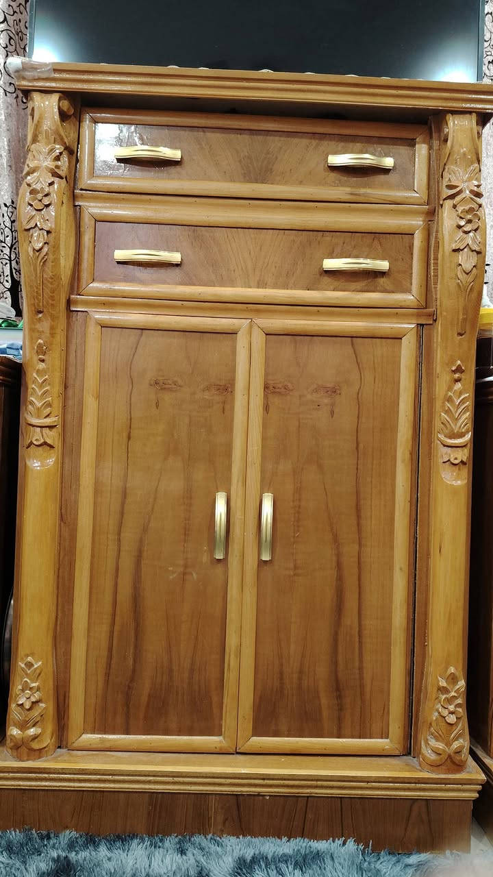 غرفه اخشاب تسكام صاج عراقي الداخل والخارج موديل شغل نقش زان دنك زان الغرفه كلش ثكيله وخشب قوي اخت الجديده نضيفه اي ضرر مابيها نضافتها 100/90 وبالعافيه عل ياخذها القاعده بلوك السقف بلوك سعرها بمليون و700 وبيها مجال مكاني الكاظميه


**إذا كنت صاحب هذا الإعلان وتريد حذفه لأي سبب، رجاءا أرسل رسالة إلى الدعم الفني**