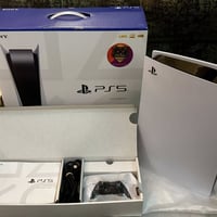 للبيع PS5 Fat استعمال جدا قليل اخو الجديد ملحقات  كاملة كما موضح بالصو...