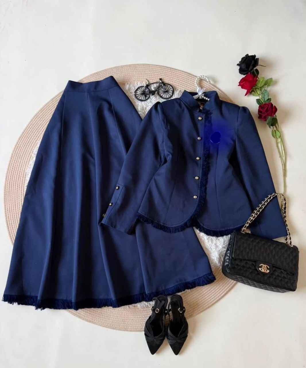 🧿﷽ وعلى الله توكلنا 🧿

لا تعلن الخطوات اعلن الوصول🫰🏻🚶
جديدنا لاينتهي وبضاعتنه غير😌😉

فستان دابل تركي 

طقم قطعتين شي نازك 😉
قميص + تنوره  

نوع الخامه  دابل تركي 🇹🇷🦋

طول التنوره 90 سم 
طول القميص ٧٥ سم 
القياسات 38/ 48

سعرالقطعه ٣٨ الف
توصيل5 الاف بغداد, العراق


**إذا كنت صاحب هذا الإعلان وتريد حذفه لأي سبب، رجاءا أرسل رسالة إلى الدعم الفني**