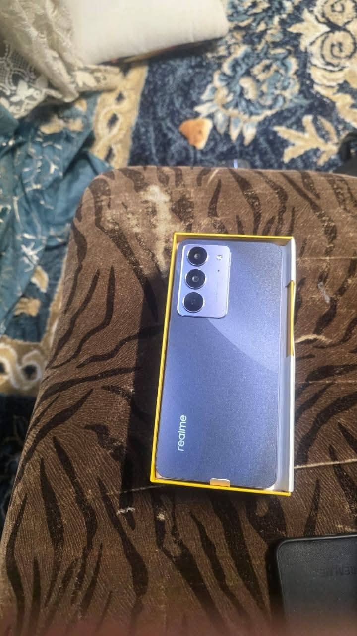 سلام عليكم مبايل للبيع ريلمي سي 75 
ضد الماي ضد الكسر وذاكرة 256 نضيف شخط مابي سعر 160 وبس مجال عمارة, ميسان


**إذا كنت صاحب هذا الإعلان وتريد حذفه لأي سبب، رجاءا أرسل رسالة إلى الدعم الفني**