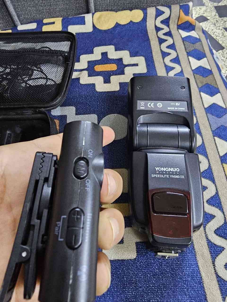 ​📢 للبيع عِدة تصوير احترافية بحالة ممتازة جداً وشبه جديدة
🎙️ أولاً منظومة مايكات لاسلكية احترافية من شركة بويا BOYA BY-WM4 PRO
✨ المنظومة تتكون من قطعتين إرسال وقطعة استقبال
✨ الصوت نقي جداً وممتاز لصناع المحتوى والمقابلات والفلوغات
✨ المايكات مريحة وتلقط الصوت بوضوح عالي مع عزل ممتاز للضوضاء
​📸 ثانياً فلاش كاميرا خارجي قوي من شركة يونغنو YONGNUO DIGITAL SPEEDLITE YN560 III
✨ إضاءة قوية واحترافية لتصوير الحفلات والمناسبات والسيشنات
✨ يحتوي على شاشة ديجيتال واضحة للتحكم الكامل بقوة الإضاءة
✨ متوافق مع أغلب أنواع الكاميرات واستهلاكه للبطارية ممتاز جداً
​🎁 الأغراض كاملة مع الحقيبة الخاصة بها والأسلاك والأبازيم الأصلية
💯 عِدة كاملة وجاهزة للعمل الفوري وتطوير جودة تصويرك وفيديوهاتك
📞 للتواصل والاستفسار راسلني خاص


**إذا كنت صاحب هذا الإعلان وتريد حذفه لأي سبب، رجاءا أرسل رسالة إلى الدعم الفني**