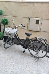 دراجة يابانية شحن بيهه مشكلة شحن غير مستخدمه من فترة بطاريتها موجودة  ...