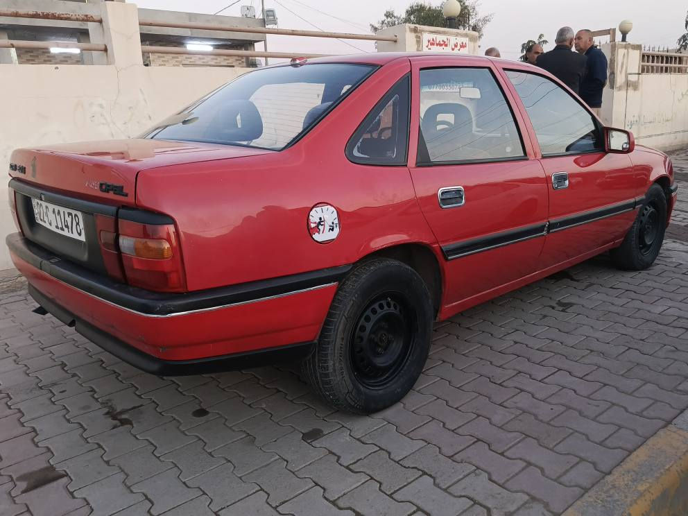 اوبل فكترا 1991 اوتوماتيك
رقم اربيل بسمنا سنوية جديد لحد2030
بيها بطاقة بانزين
محرك20 كير اوتوماتيك سيارة لوك لوك 
سيارة مابيها حادث مابيها ضربة مكفول
السعر42ورقة وبيها مجال بسيط
مكان دوز خورماتو 
***********
*********** طوز, صلاح الدين
