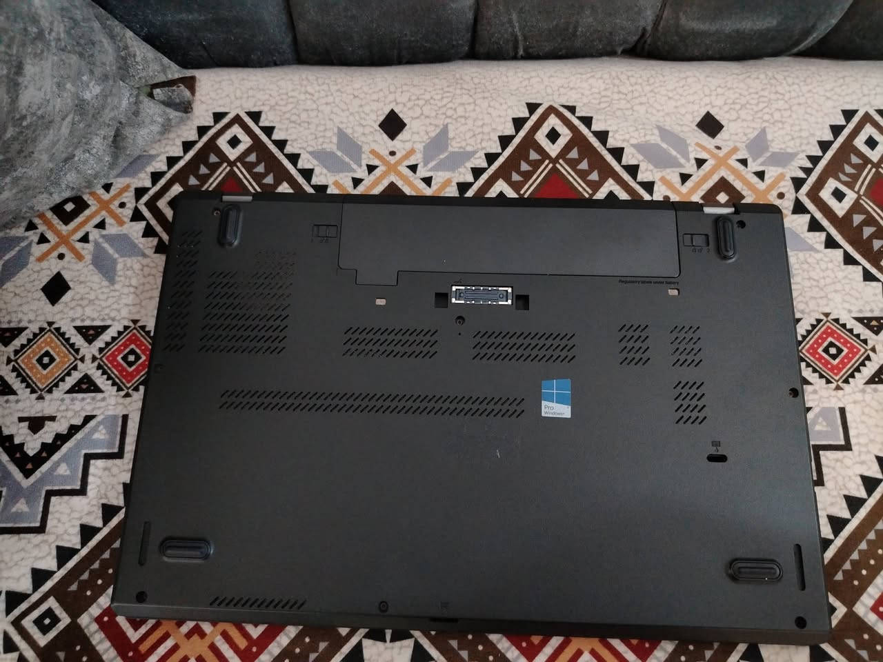 السلام عليكم هاذ لابتوب  سعرة 250


**إذا كنت صاحب هذا الإعلان وتريد حذفه لأي سبب، رجاءا أرسل رسالة إلى الدعم الفني**