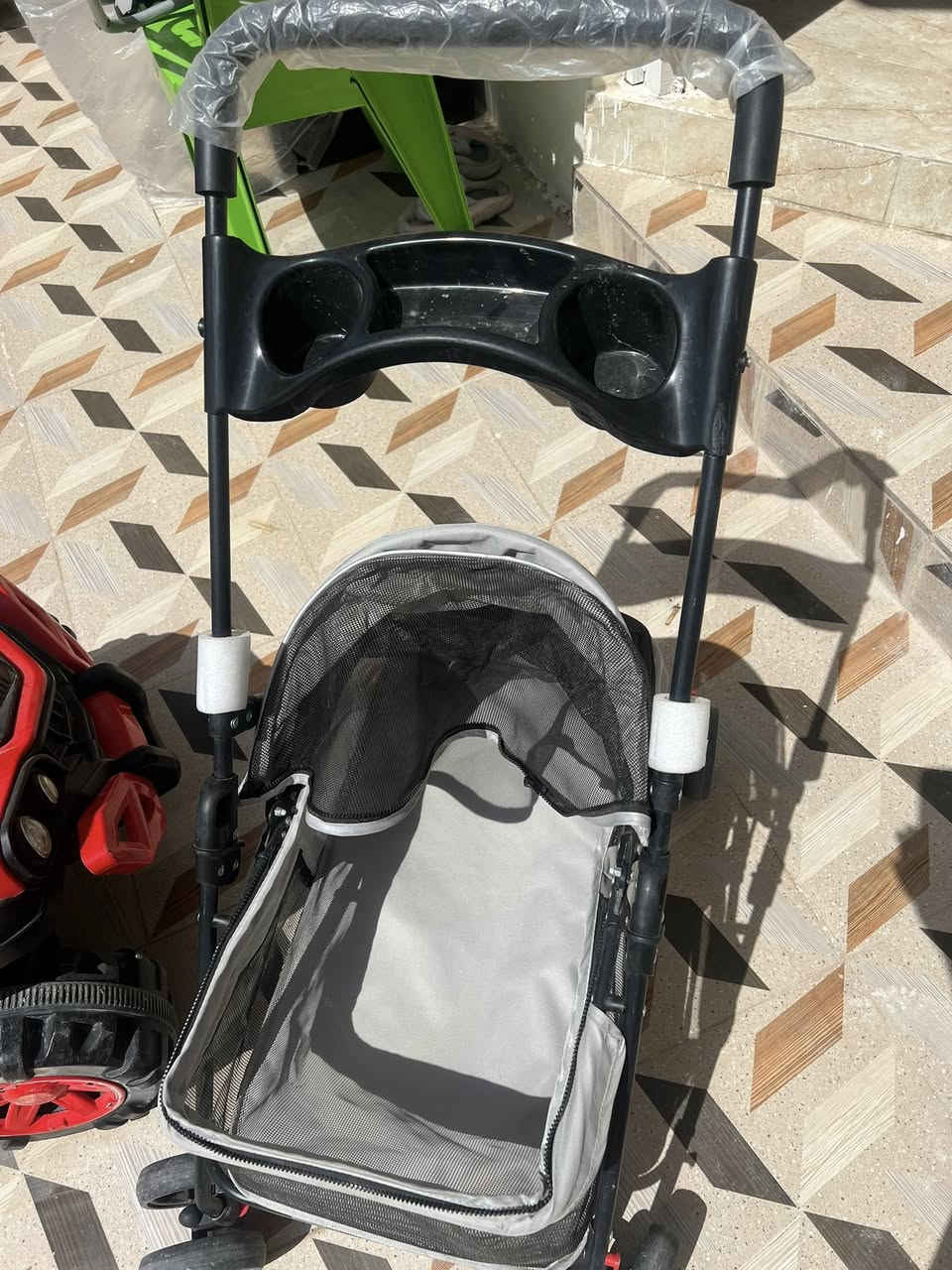 السلام عليكم عربانة طفل مامستخدمة ولامره نضافتها بالصور مبينه سعرها ٢٥


**إذا كنت صاحب هذا الإعلان وتريد حذفه لأي سبب، رجاءا أرسل رسالة إلى الدعم الفني**