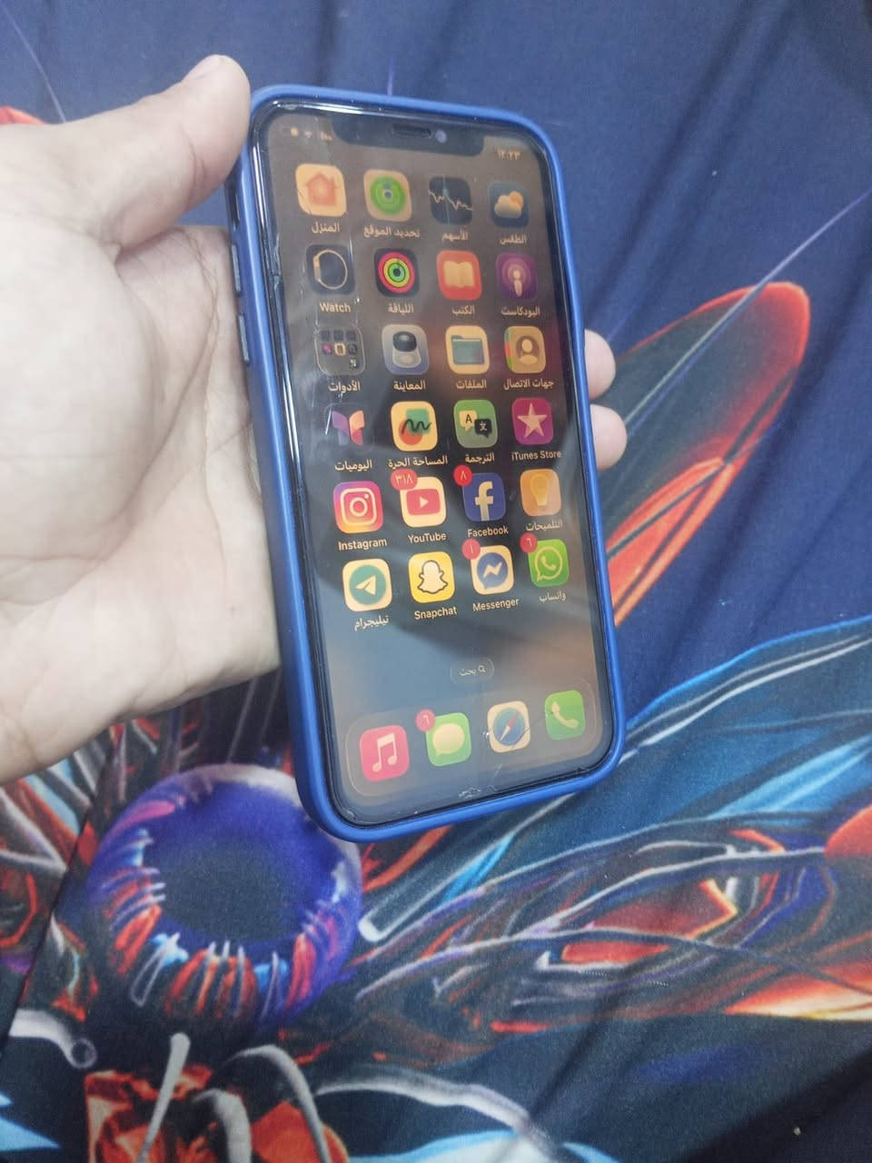 ايفون ١١ماستر AAA نضافه95%باقي واضح كدامك لبيع او مراوس ***********
