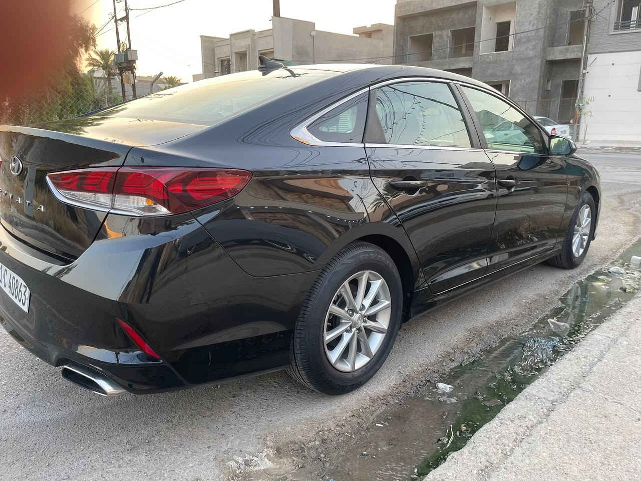 سوناتا ٢٠١٨se
95الف ماشيه 
ضربه. به س بونيت بدون دواخل بدو شاصي شرط
رقم سنويه جديد 
كير محرك مامفتوح
سعر 130
***********
***********
