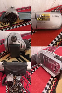 Nikon D5200 • Canon 70D • هينديكام سوني