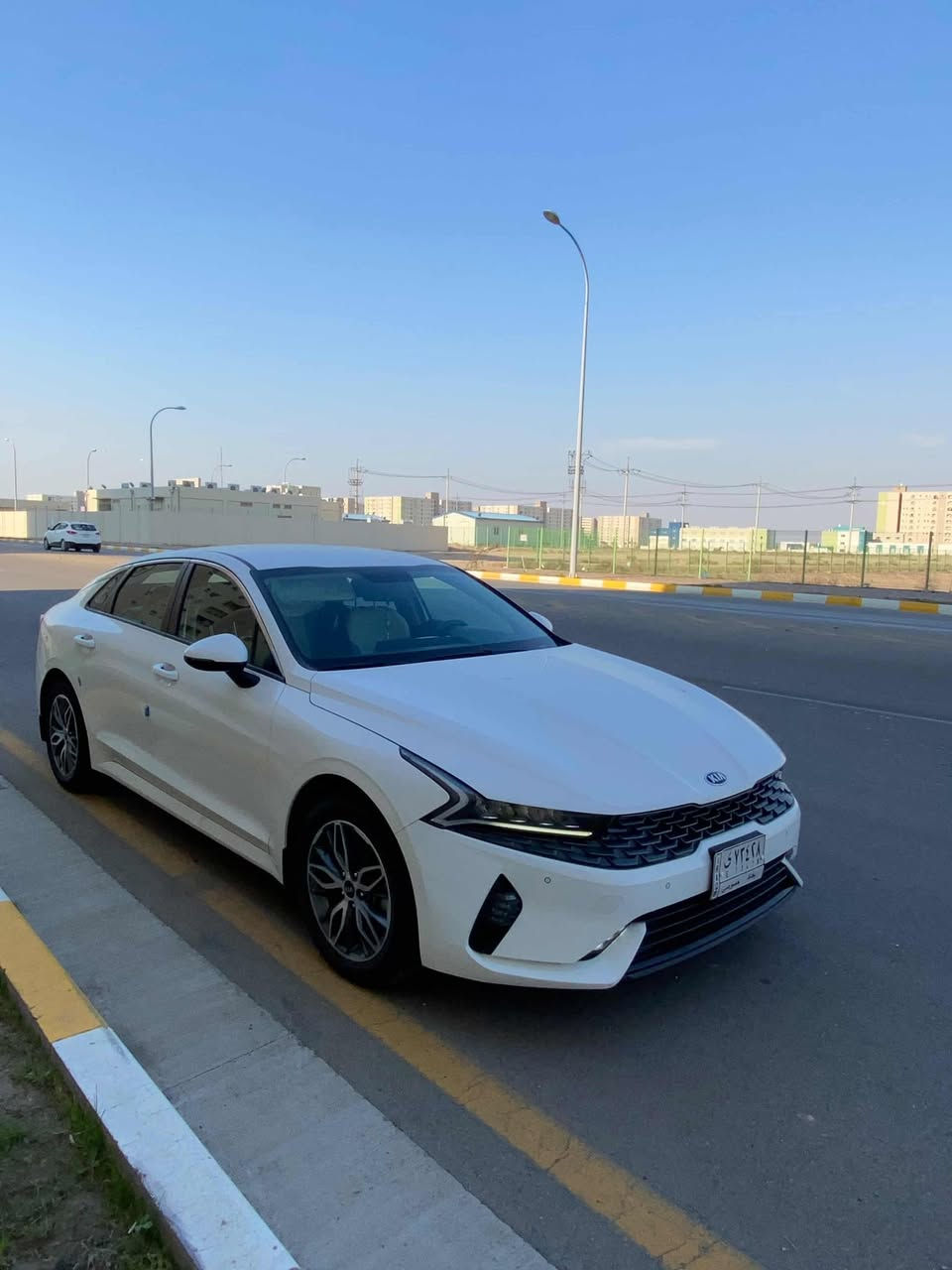 K5 كفاله عامه بدون مواصفات شركه العامه
محرك 2000 
موديل 2021 
بعدها ما طالعه من ضمان شركه
*********** فقط وتساب
