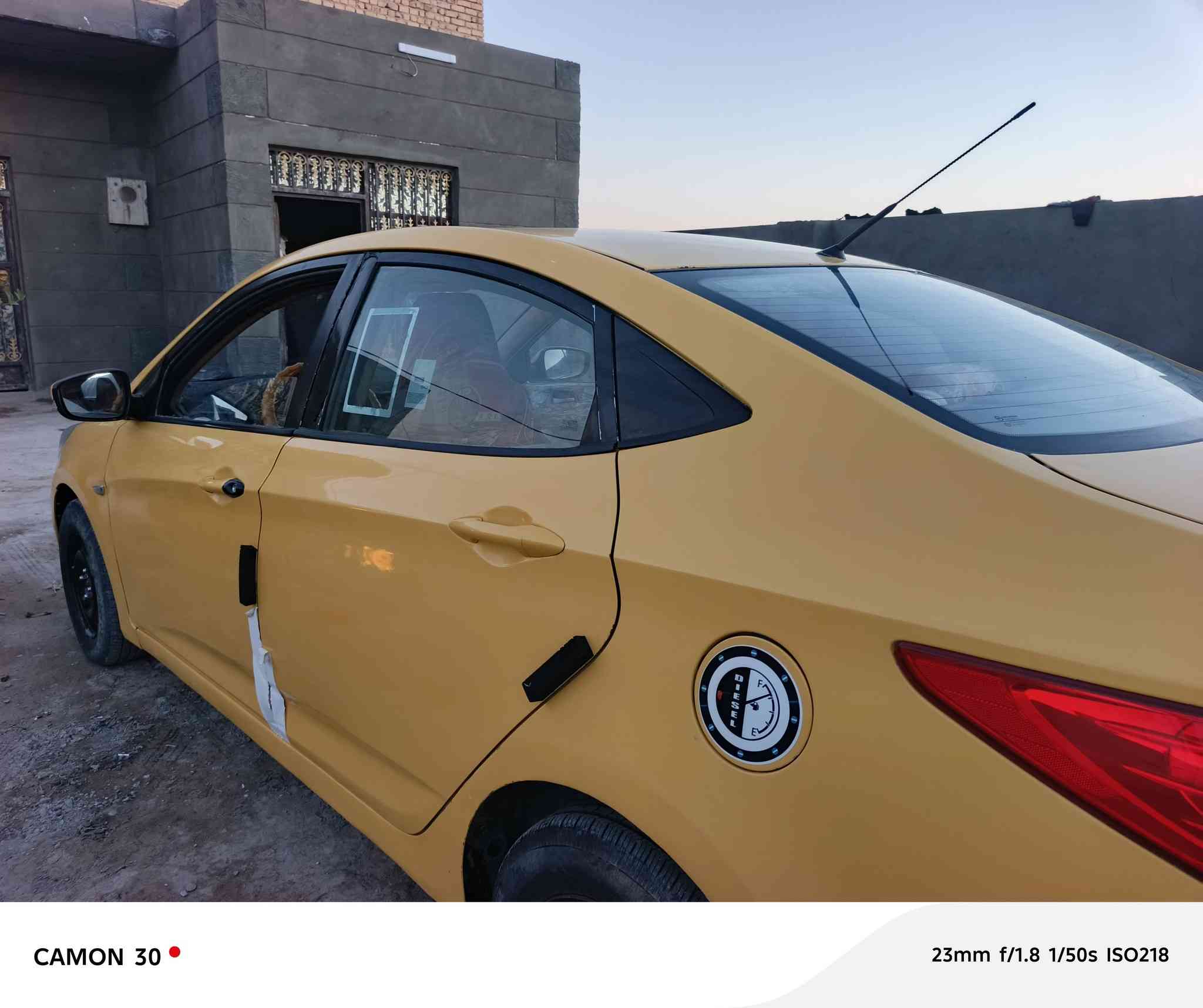 اكسنت 2012
رقم مثنى إنكليزي باسمي
مكينه 1600
رقمي ***********
