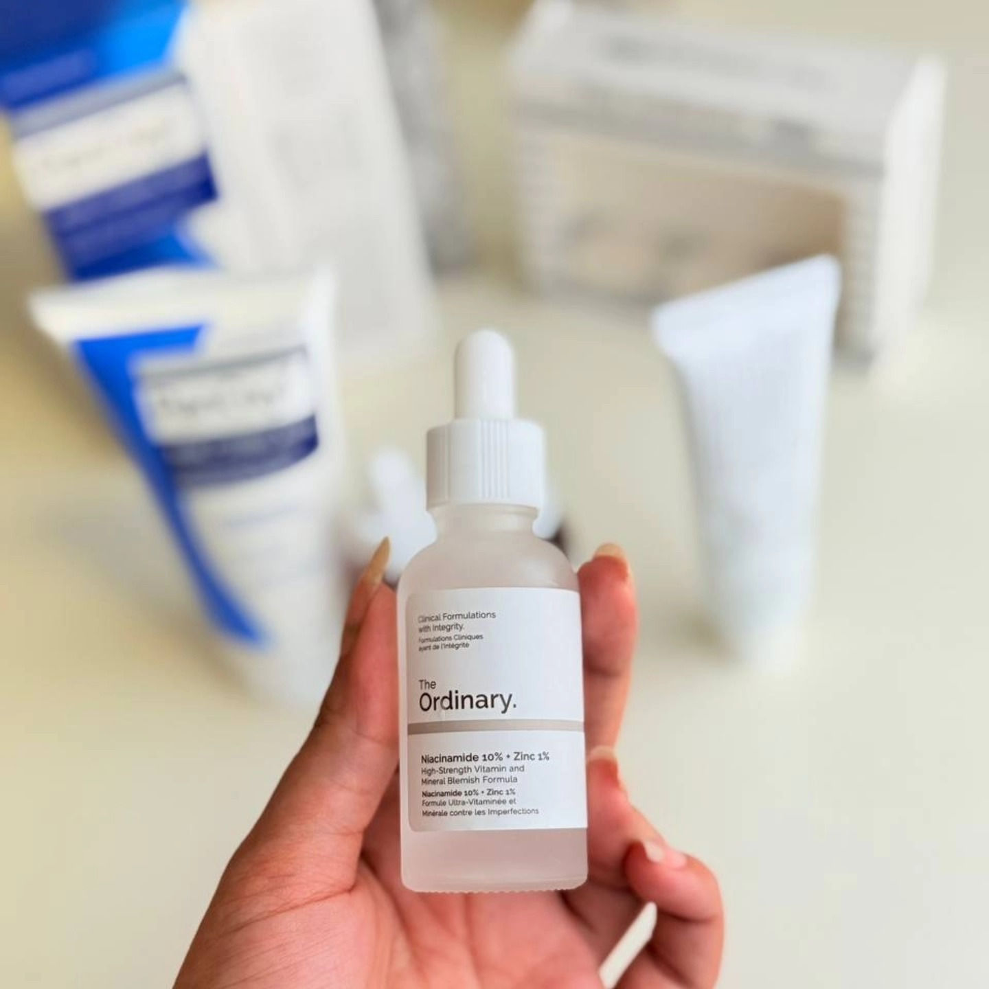 مجموعة العناية بالبشرة  تحتوي على محلول مقشر وسيروم  وغسول رغوي وسيروم يحتوي على الكافيين و  كريم مرطب للبشرة ، كل هذا بسعر 40 الف والتوصيل مجاني 🚗🔥  العرض مدة يومين🩷


**إذا كنت صاحب هذا الإعلان وتريد حذفه لأي سبب، رجاءا أرسل رسالة إلى الدعم الفني**