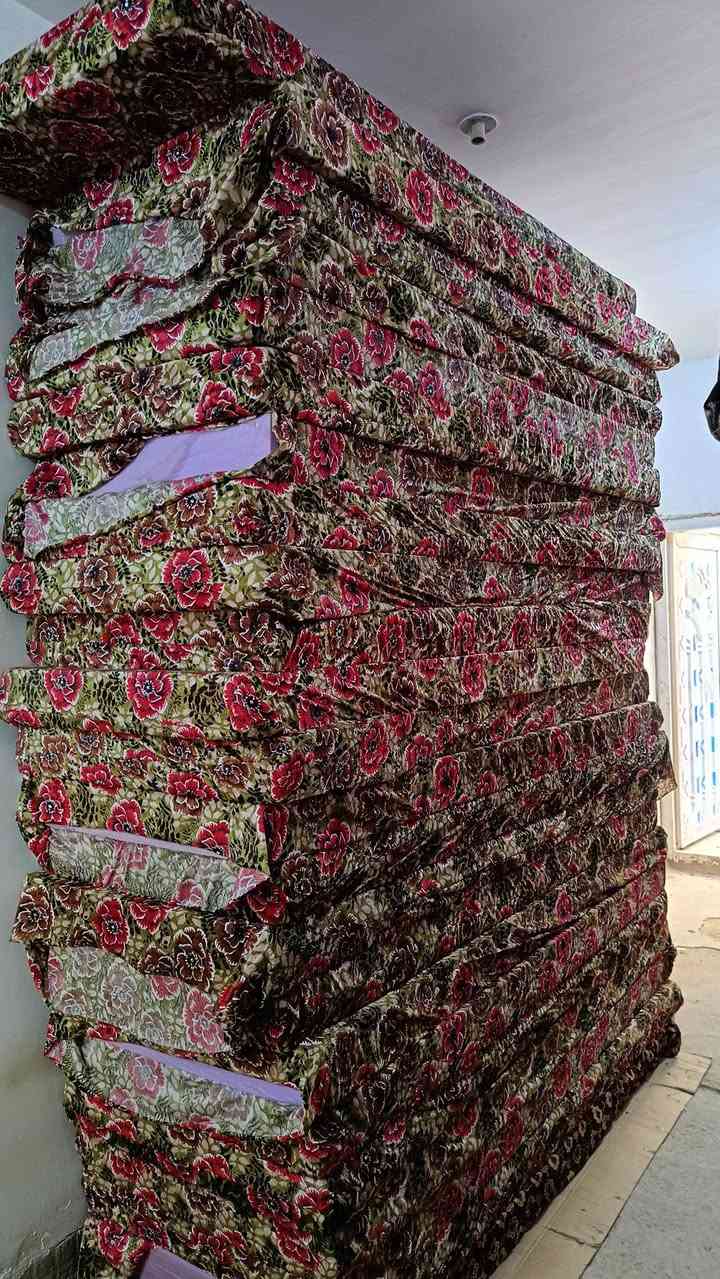 بفضل الله تم وصول وجبه جديده من

#دواشك_الاسفنج العراقي

نوعيه ممتازة و درجه اولى

اللي اخذو منها رجعو اخذو منها مره ثانيه

#القياسات // عرض ٧٠ سم ارتفاع ١١ سم طول مترين

#سعر_الدوشك_بدون_وجه
 ١٣٠٠٠ كل ٢ بسعر ٢٥٠٠٠ دينار فقط

#سعر_الدوشك_مع_الوجه
١٦٠٠٠ دينار كل قطعتين بسعر ٣٠٠٠٠ دينار فقط

متوفر خدمه توصيل على الدواشك
داخل قضاء عنه ٢٠٠٠ دينار

توصيل لراوه  ٥٠٠٠ دينار

للطلب والاستفسار و التوصيل مراسله الصفحة أو الرقم *********** متوفر واتساب
