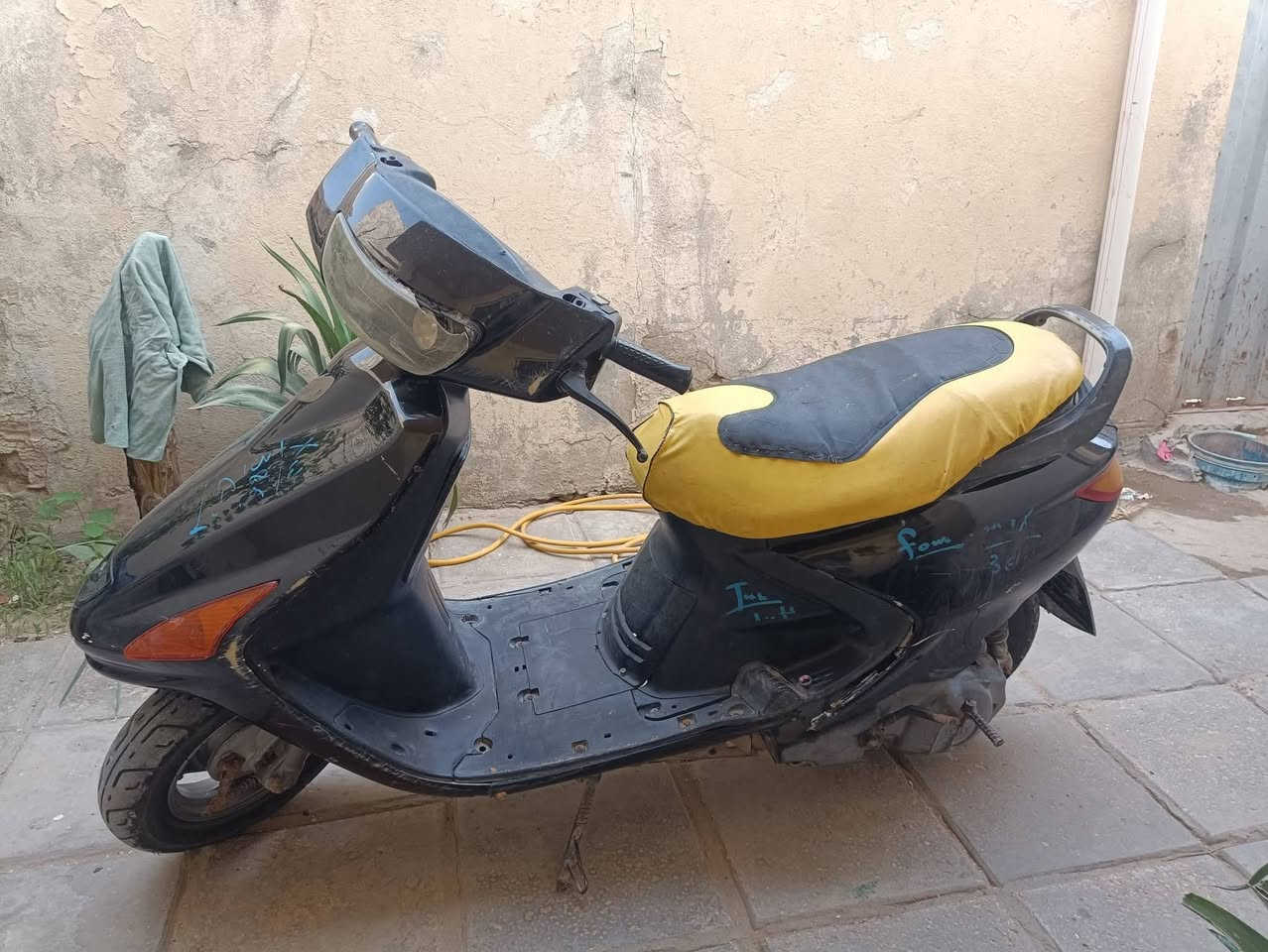 دراجه فراشه للبيع مكاني
نجف ابو صخير تفاصيل اكثر خاص


**إذا كنت صاحب هذا الإعلان وتريد حذفه لأي سبب، رجاءا أرسل رسالة إلى الدعم الفني**