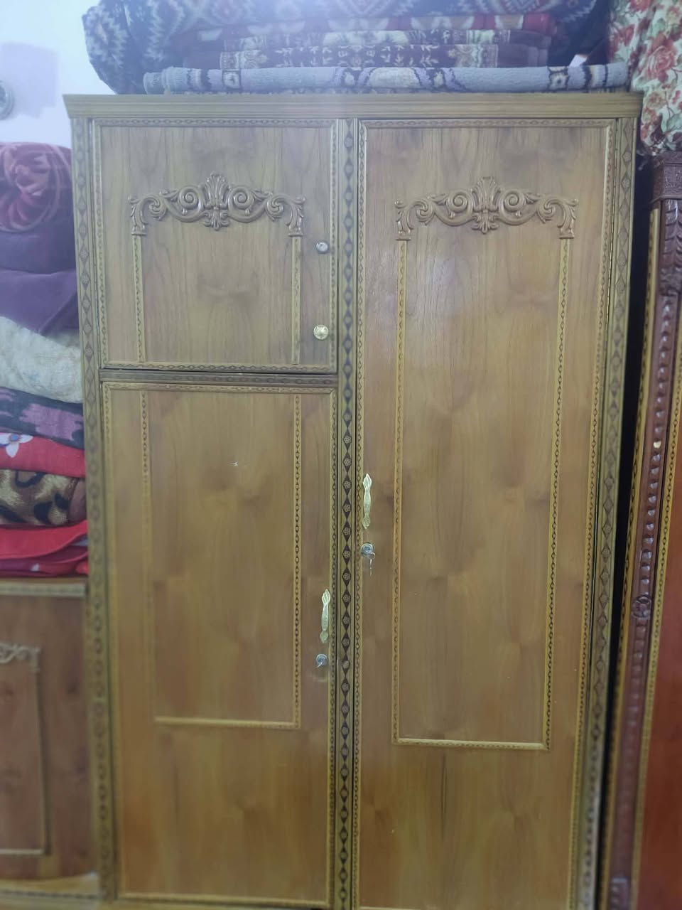 غرفه مستعمله وكنتور بابين وبوفيه كلمن وسعره


**إذا كنت صاحب هذا الإعلان وتريد حذفه لأي سبب، رجاءا أرسل رسالة إلى الدعم الفني**