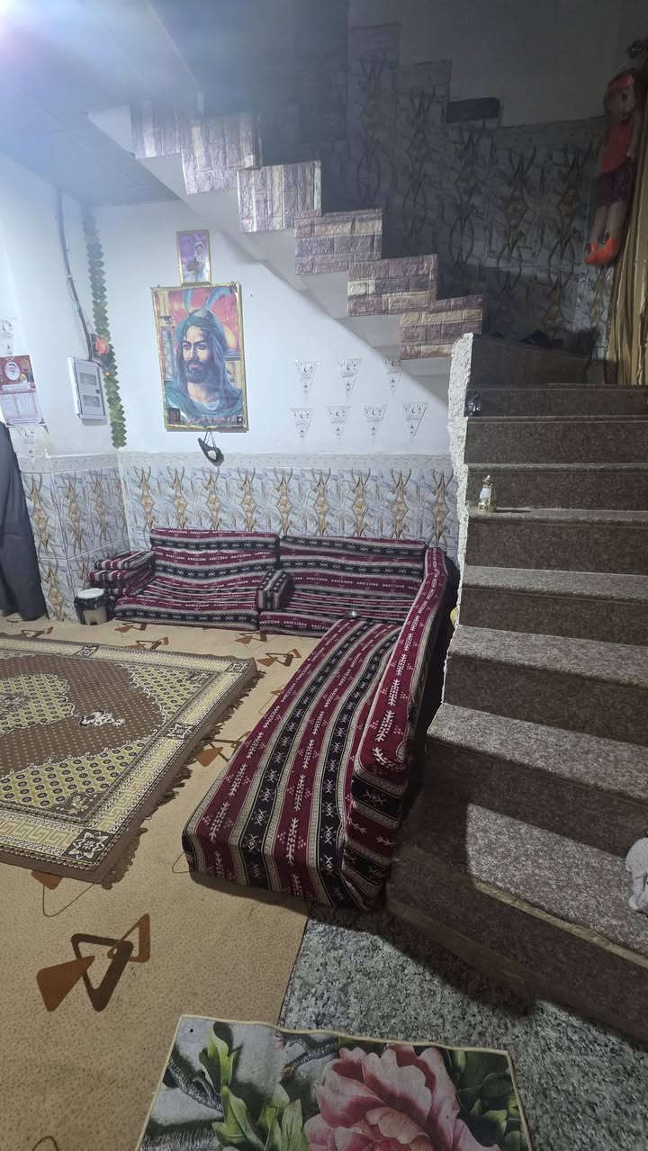 #اسعد_الله_اوقاتكم_بكل_خير ⁉️👋

دار سكن للبيع 

#مساحة::100متر 

#العنوان::البصرة أبو الخصيب منطقة أم النعاج مقابيل حي بغداد 
#جنس_العقار::طابو زراعي عراقي وكاله ونسخه من الطابو ومكاتبة 
#يحتوي::البيت على غرف منام 
ديوانيه 
ومطبخ وصالة 
وصحيات داخلي وخارجي 

جميع الخدمات متوفرة ماء كهرباء مدارس نت كلشي قريب على 
#السعر((65مليون ))
#اللاستفسار ::إلا تصال على الهاتف ☎️📞
☎️((***********))☎️
