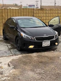 كيا فورتي 2017 امريكيه حادثه جاملغ ايمن الامامي وبالعراق بدلت باب خلفي...