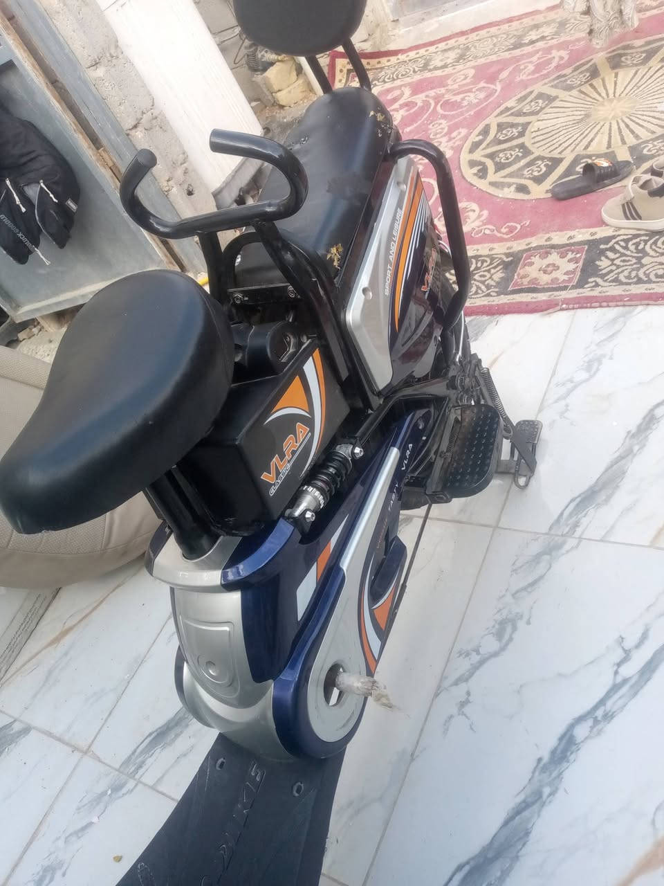 سلام عليكم دراجة شحن خت جديدة كلشي بيهة شغال على فحص بطاريات جدد البيع شرط بلادية  250 الف وبيهة مجال مكاني بل نجف


**إذا كنت صاحب هذا الإعلان وتريد حذفه لأي سبب، رجاءا أرسل رسالة إلى الدعم الفني**