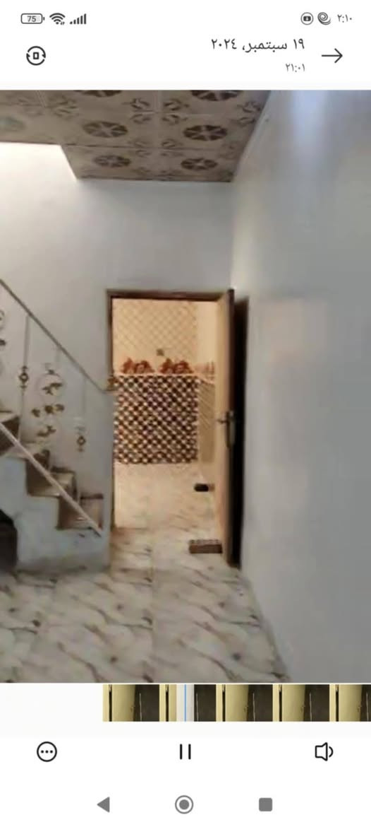 بيت ١٠٠متر للايجار شارع المطار القديم قرب صيدلية الالفه يحتوي ع غرفه واستقبال ومطبخ وصحيات خارجيه وداخليه ايجاره 175الف


**إذا كنت صاحب هذا الإعلان وتريد حذفه لأي سبب، رجاءا أرسل رسالة إلى الدعم الفني**