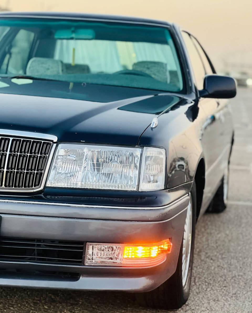 السلام عليكم
للبيع رأس الثور موديل 1999 
رقم أنبار دولي مشروع وطني 
مكفوله من الگصه ونقل الجثه والضربه والصبغ العام والعيب الشرعي. مكينه وگير وحداديه وتبريد وكهربائيات منضومه زنون 
السياره جاهزه من كلشي العنوان كربلاء السعر 89 وبيها شي قليل
للاستفسار.. ***********
