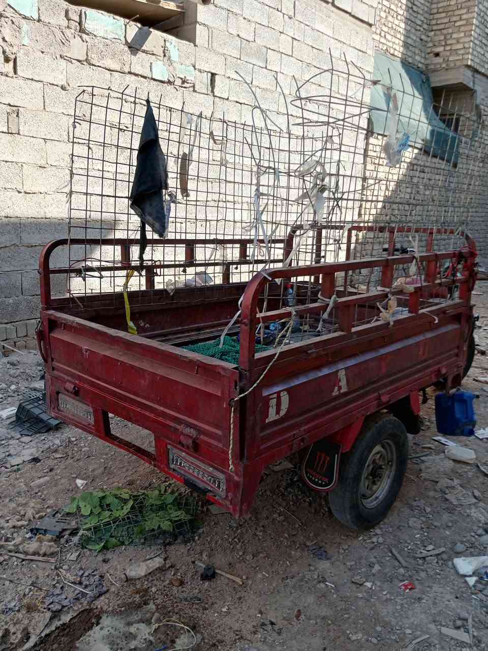 سلام عليكم شباب ستوته للبيع موديل 16محرك صقر لشراي يخابرني)***********
