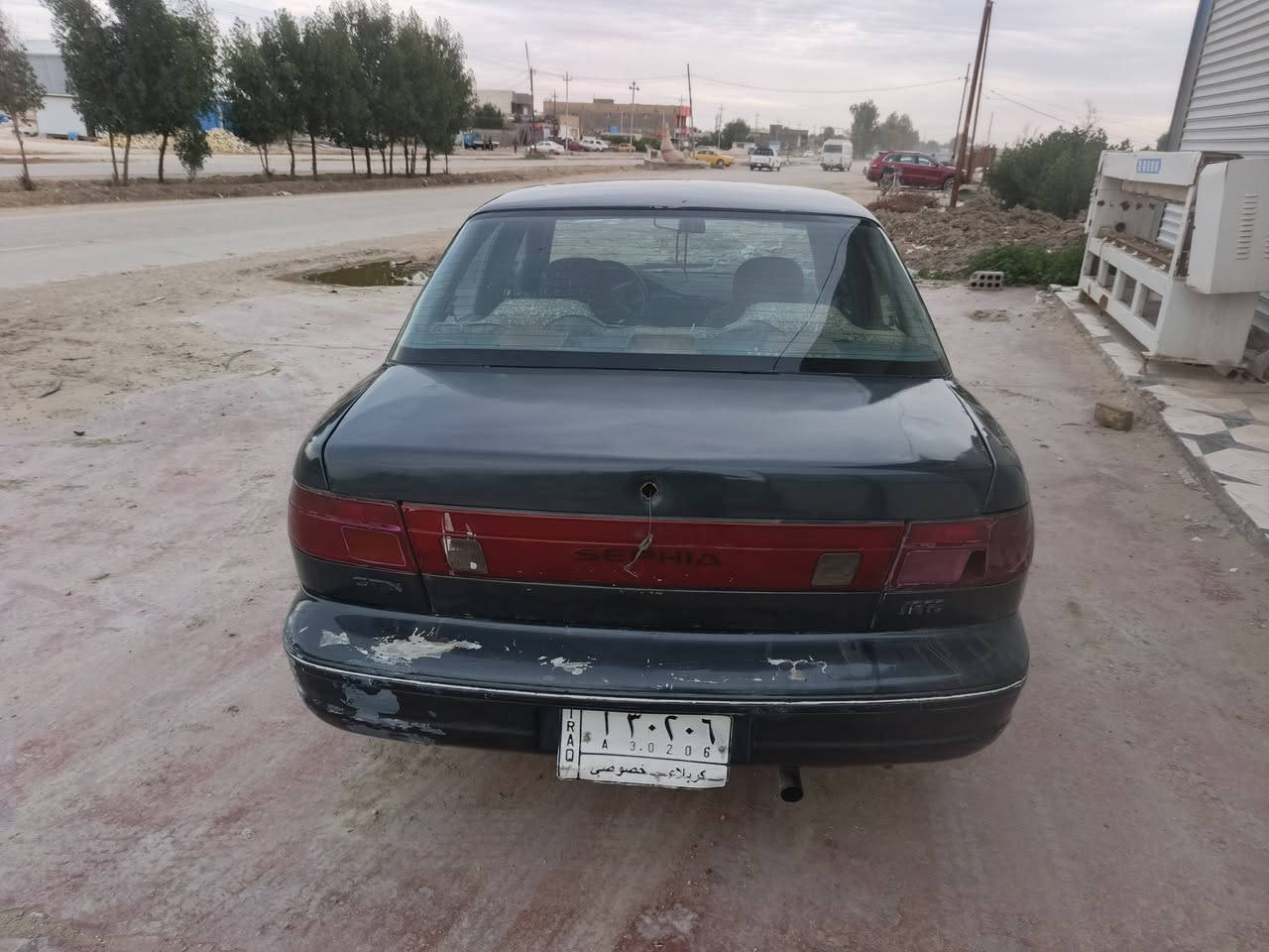 السلام عليكم سياره سيف للبيع سياره جير مكينه حداديه جديدات سنويتها ساقطه صار لها سنه رقم كربلاء السعر 21 وبيها مجال مكان بابل القاسم***********
