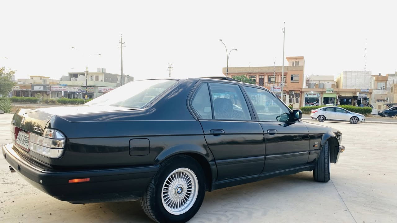 Bmw730i
سيارة تحفة 

بدون برغي نقص

سلايت

تلفون شغال

 تبريد تدفئة

صدر امامي خلفي

محرك بدون تنقيص

حماوة ثابت نص تبريد بدون تبريد

دبل جكمجة

كير اوتو سبورت ثلجي كلهه شغال

كهربائيات بلاد

4جام كهرباء

دواخل جلد

فرن فقط جمالية بدون ضربة

سنوية بااسمي وجديدة
مكاني ديالى خانقين متواجد للااتصال ***********
