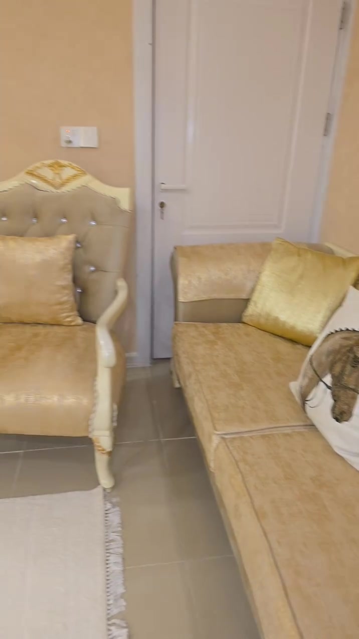 اغراض بيت جديده جدا قليل الاستخدام للبيع


**إذا كنت صاحب هذا الإعلان وتريد حذفه لأي سبب، رجاءا أرسل رسالة إلى الدعم الفني**