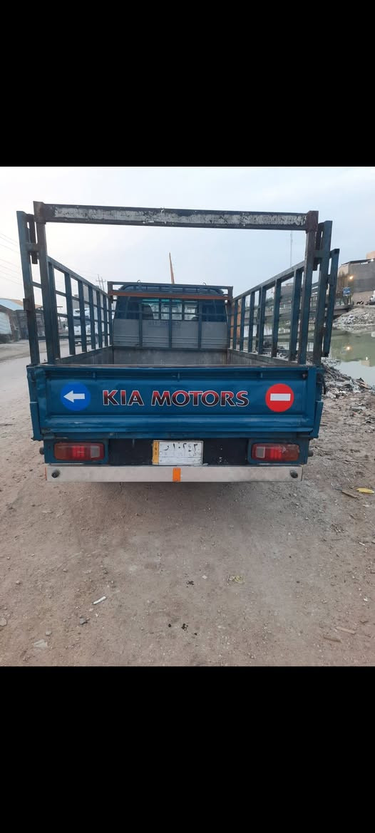 سلام عليكم سياره فونتيره موديل ٩٧ سياره حلوه شاصي رقم شاصي مكفول مكينه مجفته  المكان ميسان تحويل ثاني يوم سنويه ٢٧ رقم بغداد للستفسار ع رقم*********** سعر 55وبيه مجال قليل
