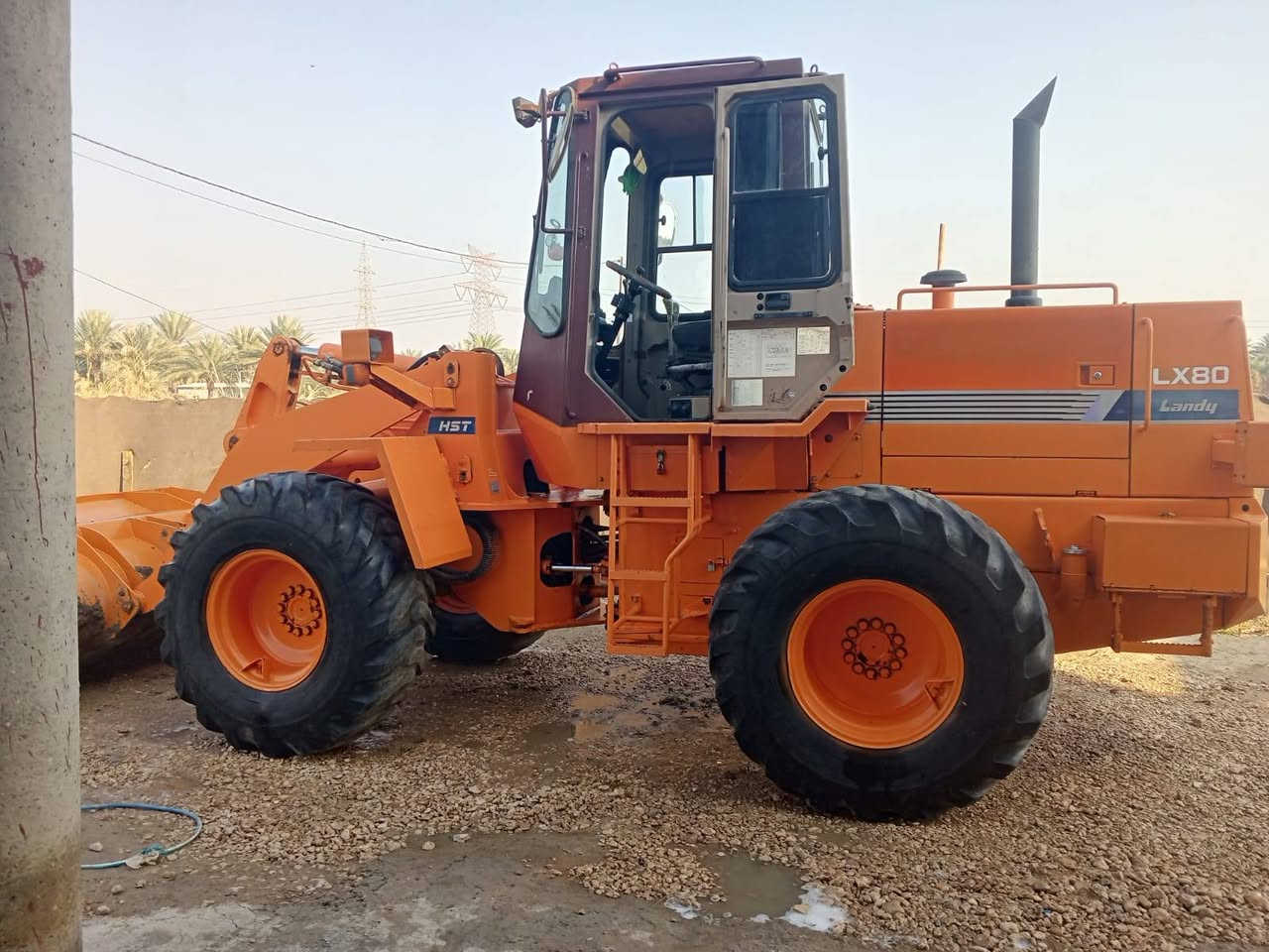 سلام عليكم شفل هيتاشي دخول جديد موديل 2005 كفاله عامه سعر 310) (***********
