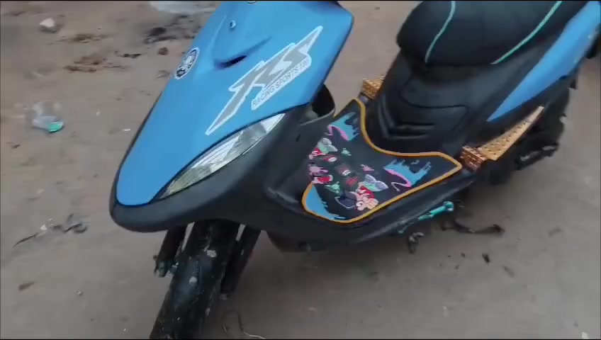 ماكس عدلة ما مفتوحة الدراجة غراضه رياضية المكان أبو الخصيب السعر 800 وبيه مجال للتواصل ***********
