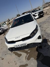 للبيع  سيراتو خليجي موديل ٢٢ سويج وفتحه محرك ١٦٠٠ماشيه١١٢ الف بيه بعض ...