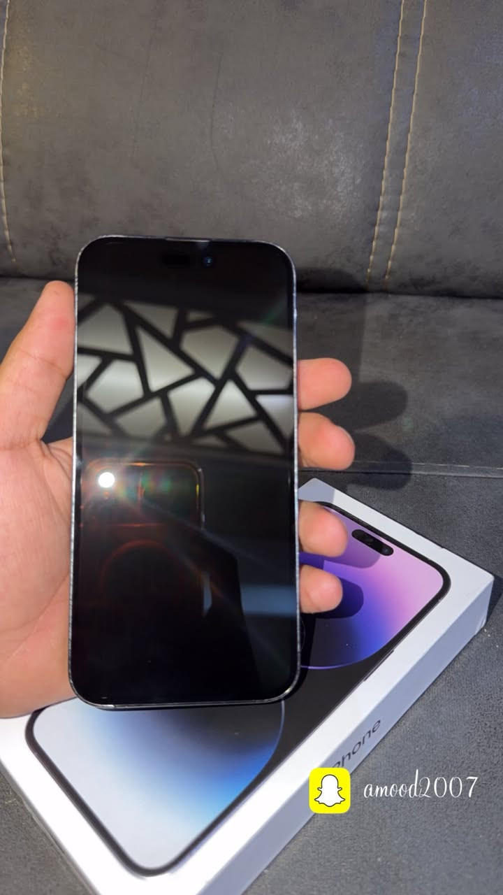 أيفون 14 برو ماكس ماستر شرق اوسطAAA ألون البنفسجي احلا لون جهاز نضيف نضافته        99/100 
شوفت عينكم مبدل شاشه اصليه مال تفصيخ  فقطط الجهاز جديد حيل عله إيدي مأخذه جديد بل كارتونه  
الذاكره مالته 256 ول بطاريه ٧٨ بلادي يعني مو  معلايه
 الكارتون الاصليه ول ملحقات الاصليه ما ملعوب بيهن ابدد
بسعر مناسب وحلو السعر 680الف وبي مجال بسيط جدا للشراي المكان بغداد الزعفرانية وهاذه الرقم للستفسار***********
