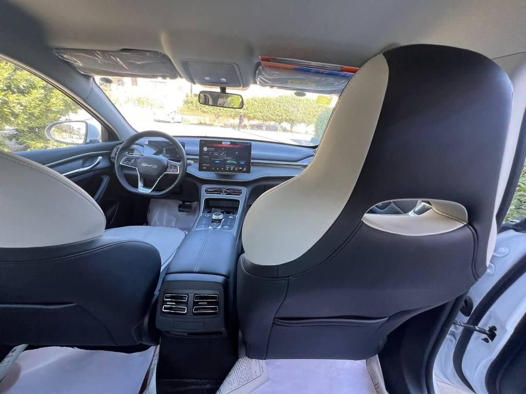 BYD 
بی وای دی دیسترویر
 فول فول مواصفات
كل الملحقات كامله بلادي 
①کارت ② بصمة③شحن بلادي
وضعيات القيادة :-
①سبورت ②ایکو③نورمال
كشن رياضي  
شاشه كبيره 
سلایت
شاشة متحرك
 كاميرا و حساس
 ويل 18 بلاك
  تبريد قطعتين 
بابين امامي و صندوق بصمة
نظام NFC 
.داخل رياضي باللون الابيض  حساسات 
 لايت LED 
لايت زينون
شغال
نظام ①بنزين② كهرباء ③کهرباء وبنزین
رقم کاتی 
 ❤️‍🔥❤️‍🔥مع تعريب الشاشه وتنزيل والبرامج كامله كركوك, العراق


**إذا كنت صاحب هذا الإعلان وتريد حذفه لأي سبب، رجاءا أرسل رسالة إلى الدعم الفني**